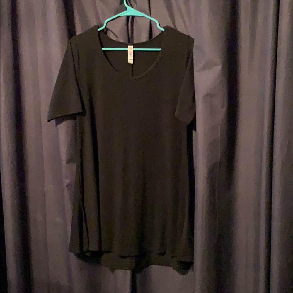 LuLaRoe Black Perfect T